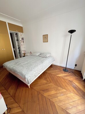 3 bedrooms, iron/ironing board, WiFi, bed sheets - Port Royal Luxembourg garden (Paris)