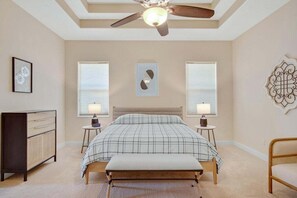 4 habitaciones, escritorio, tabla de planchar con plancha y wifi gratis