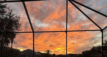 Inter-Coastal Home w/Private Pool, Dock, Game Room w/Pool Table, Close To Activities, Sleeps 12