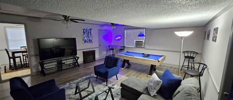 Televisor intel·ligent i llar de foc