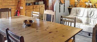 Cow Boy Cabin - UK47145