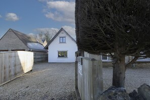 Property grounds - Pitts Cottage Annexe | Bladon Holiday Let | 1 Bed & Sleeps 2 (Bladon)