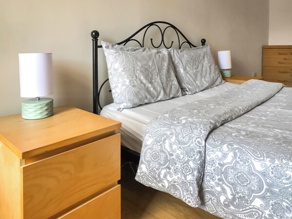 3 Schlafzimmer, kostenloses WLAN, BettwÀsche