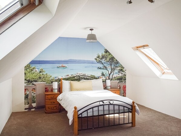 3 bedrooms, free WiFi, bed sheets