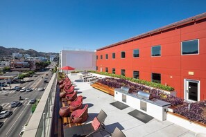 Terrace/patio - Chic & Cozy Apartment in West Hollywood (West Hollywood)