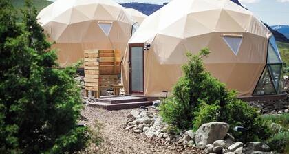 Heart Mountain Dome at Pure Heart Close to Yellowstone Park Extraordinary Views!