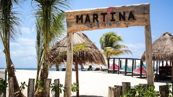 Villa, 3 habitaciones, balcón, vista al jardín | Playa