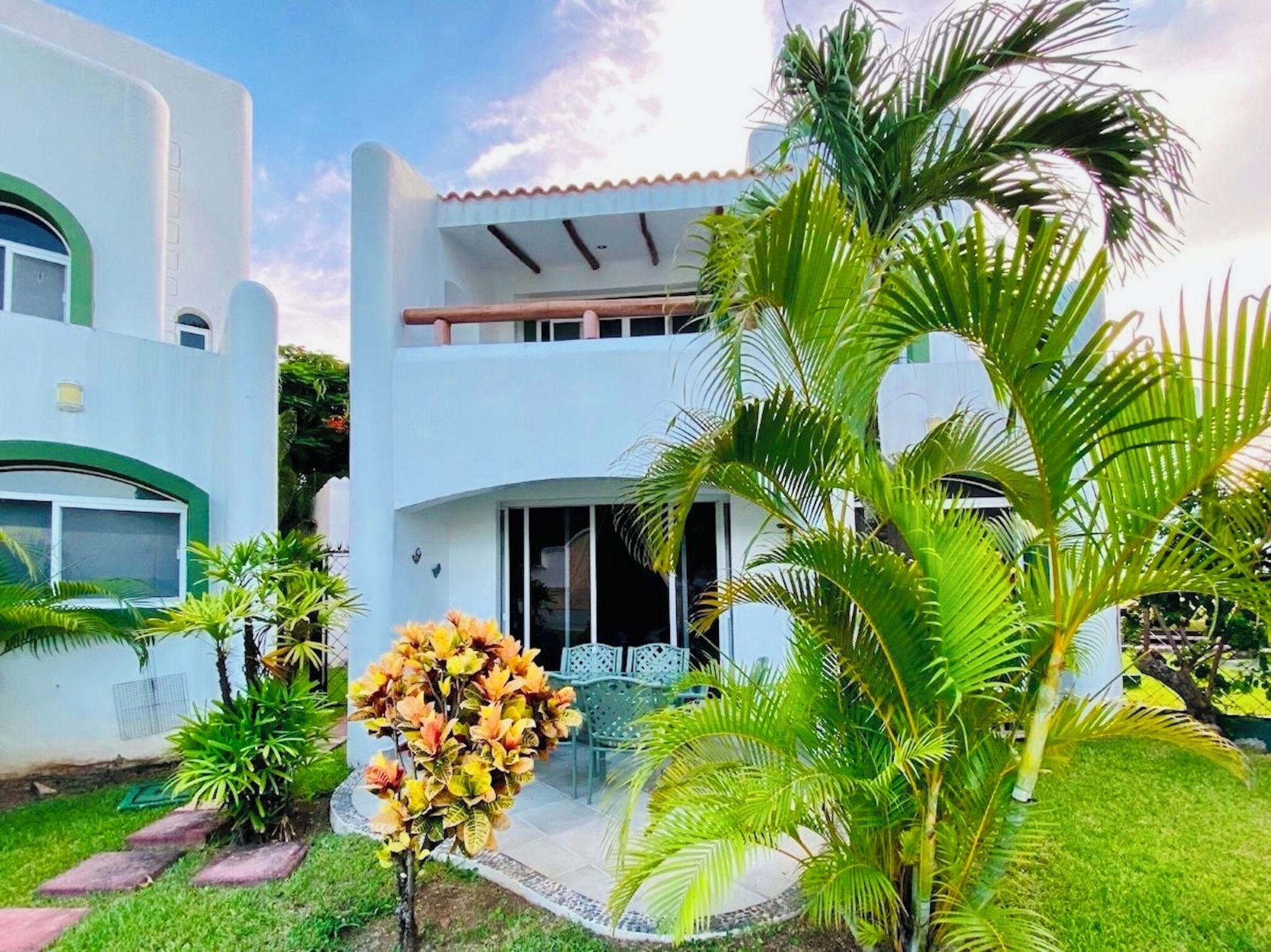 Villa, 3 habitaciones, balcón, vista al jardín | Exterior