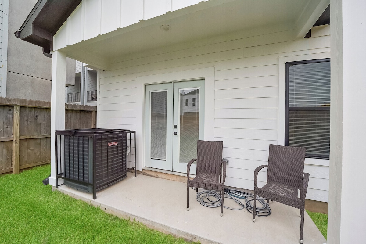 Photo 30 of Brand new home 3bd
close to Medical Center/Convention Ctr / Stadiums