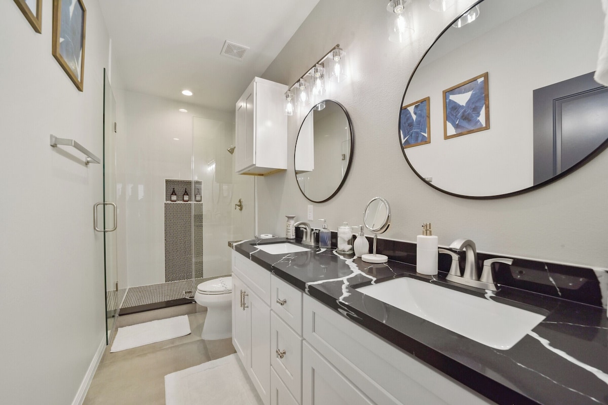 Photo 16 of Brand new home 3bd
close to Medical Center/Convention Ctr / Stadiums