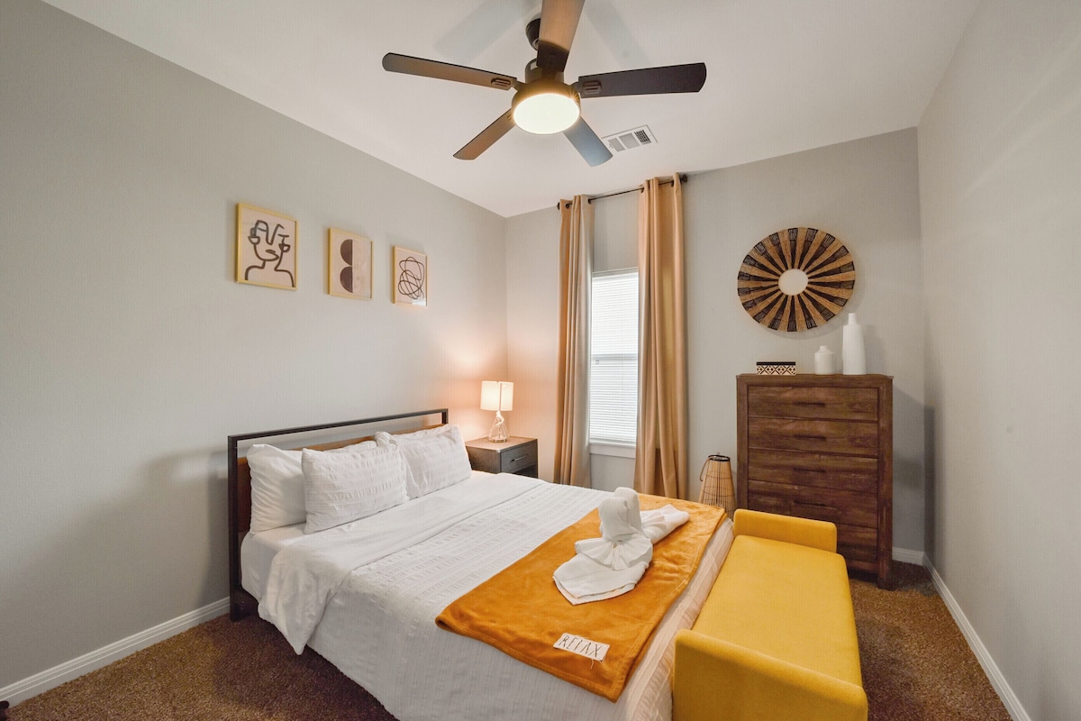 Photo 20 of Brand new home 3bd
close to Medical Center/Convention Ctr / Stadiums