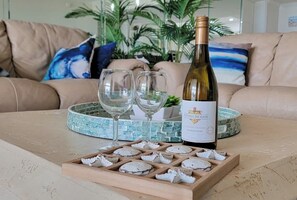 Interior - Saida Tower 506 (South Padre Island)