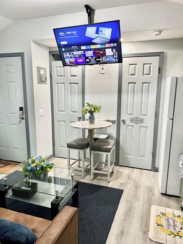 Cozy Two Bedroom Duplex Apartment