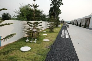 Standard Twin Room, Hill View | View from room