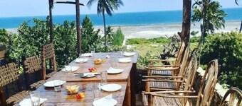 Mango Lodge Msambweni