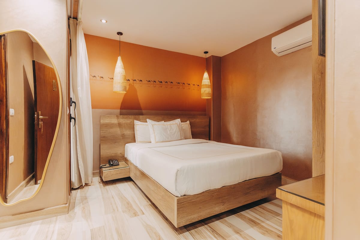 Habitación doble Deluxe, balcón, vista a la montaña | 1 habitación, sábanas de algodón egipcio y ropa de cama de alta calidad