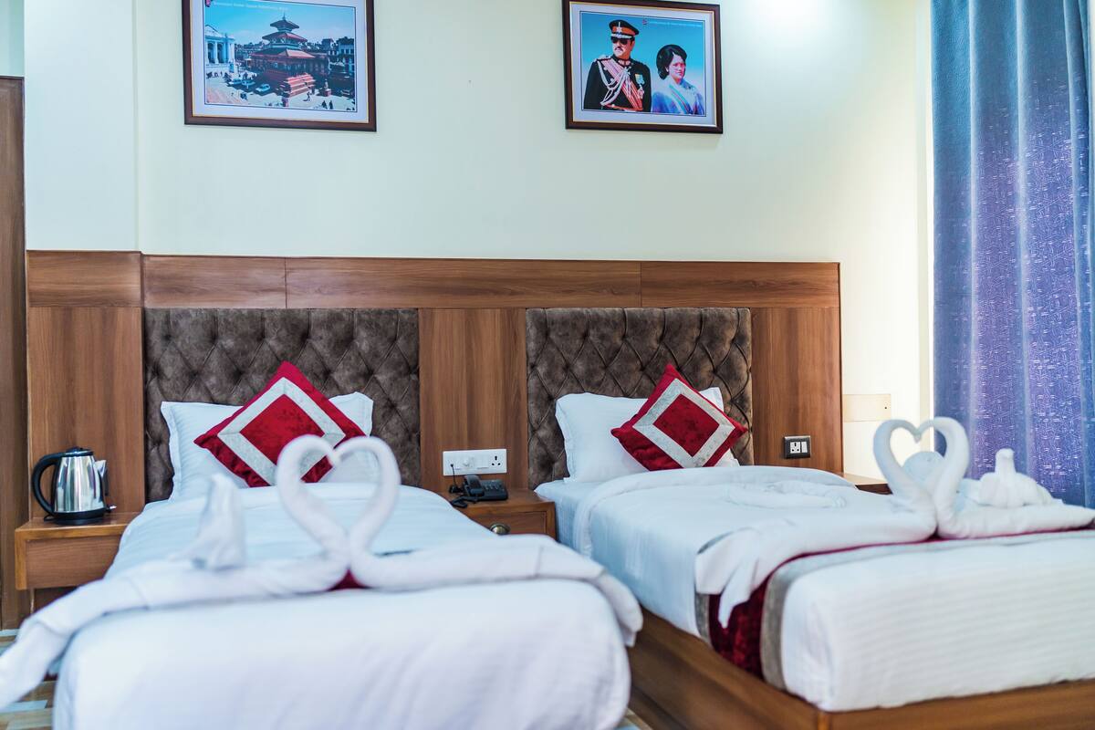 Deluxe Twin Room | WiFi (free)