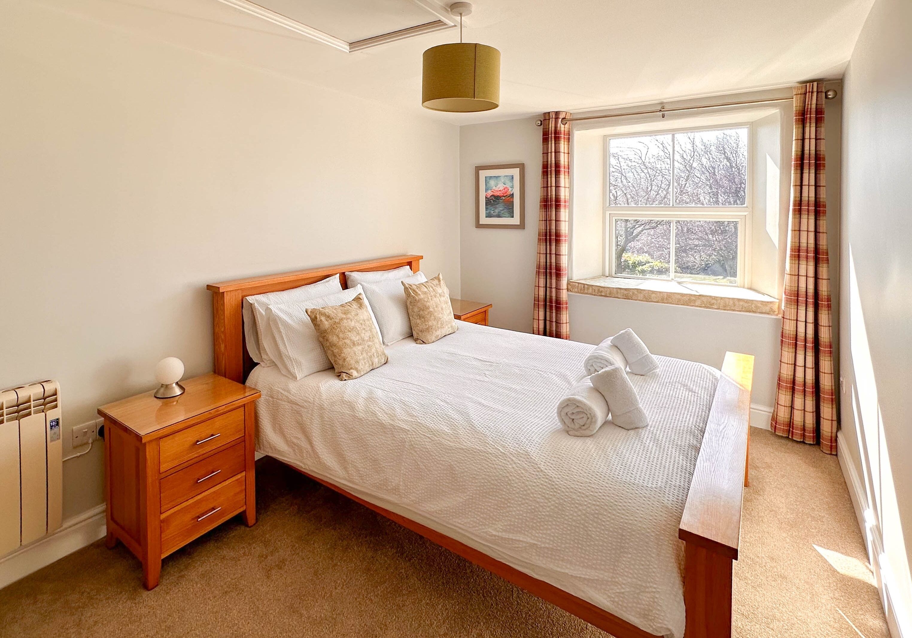 1 soverom, strykejern/-brett, wi-fi (inkludert) og sengetøy