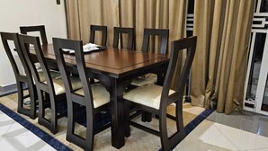 Comfort Villa | In-room dining - Kaije Country Cottages (Fort Portal)
