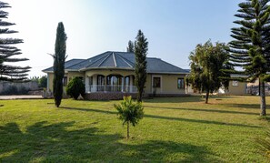 Ngoại thất