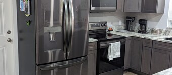 ALMOST HEAVEN,
perfect lake front property
