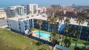Exterior - Updated - Comfy Inside - Beach 50 Yards Away (South Padre Island)