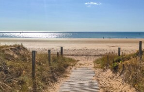 Beach nearby - Lovely home in Notre-Dame-de-Monts with WiFi (Notre-Dame-de-Monts)