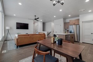 Interior - Discover urban comfort in the serene heart of Pocatello’s Highland area! (Pocatello)