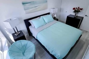 3 bedrooms, iron/ironing board, WiFi - Ocean Pearl Estate 3BR 2BA W/Pool (Ft Lauderdale)