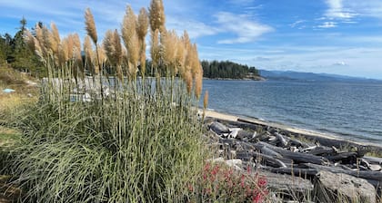 Staycation Cottage with your private beach