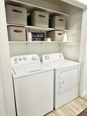 Interior - Restful Nest A 3bd&2ba in Midtown Anchorage (Anchorage)