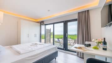 1 bedroom, free WiFi, bed sheets