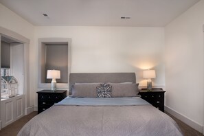 2 chambres, fer et planche à repasser, Wi-Fi, literie fournie