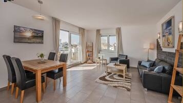 Fernseher, Stereoanlage