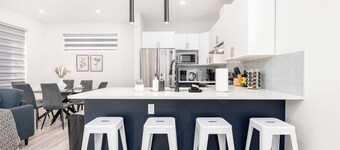 Spruce Ave - 2 bed Townhouse