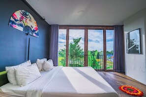 4 makuuhuonetta, silitysrauta/-lauta, Wi-Fi, vuodevaatteet