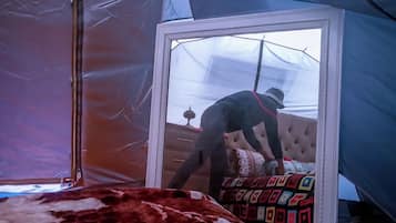 3 bedrooms, WiFi, bed sheets