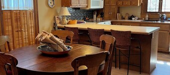 1910 Montana Charm! Experience the warmth and feel of a small- town home!