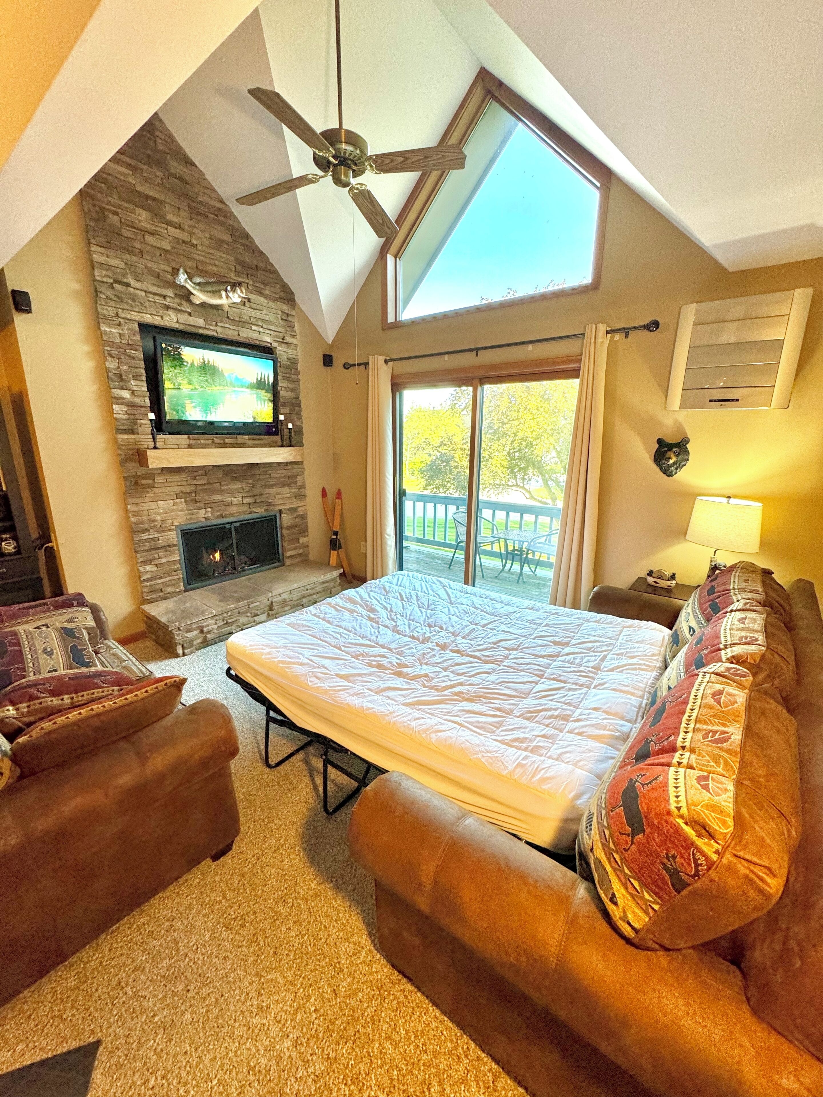 1 bedroom, free WiFi, bed sheets