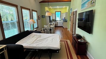 2 chambres, fer et planche à repasser, Wi-Fi, draps fournis