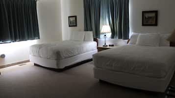 Luxury Suite, City View