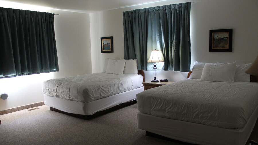 American Host Inn