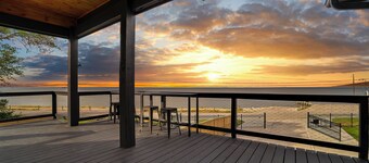 Waterfront Home w/ Views - Hot Tub + Movie Theatre