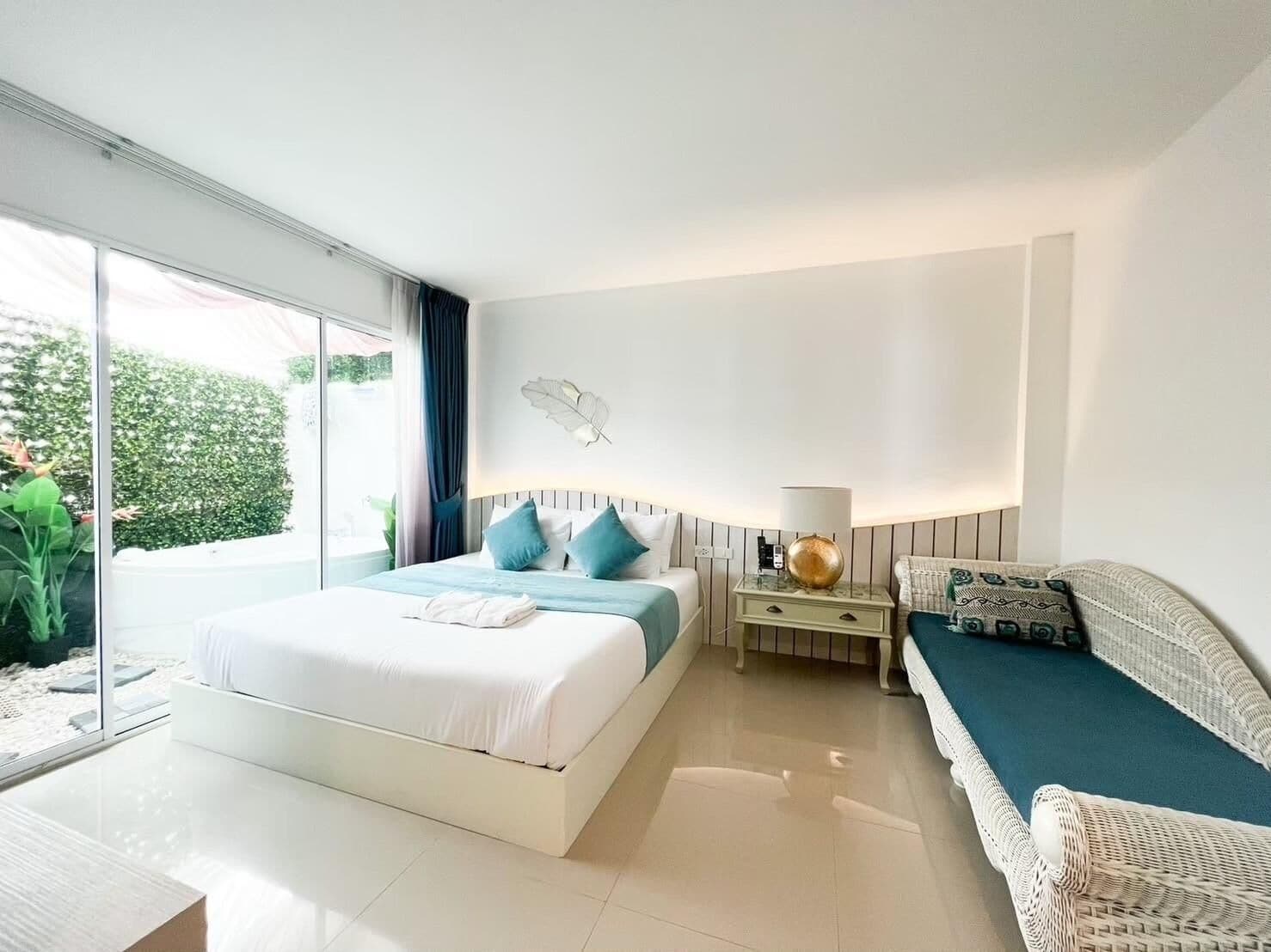 Quarto casal luxo, vista para o jardim | Individualmente decorados, individualmente mobiliados, Wi-Fi de cortesia