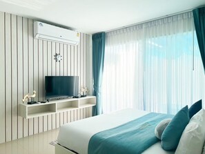 Suite Deluxe, bañera | Decoración individual, mobiliario individual, wifi gratis y ropa de cama