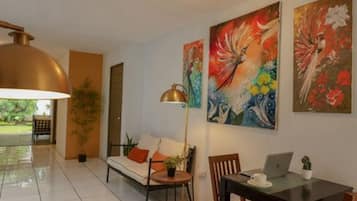 Televisión de pantalla plana