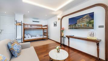 Suite Familiale, vue ville