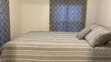 2 bedrooms, bed sheets