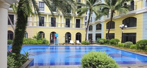 Outdoor pool, open 7:00 AM to 7:00 PM, pool loungers, lifeguards on site -  Su Casa Phu Quoc Long Beach (Phu Quoc)