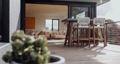 Doric Dreams - Short Stroll to St Helens